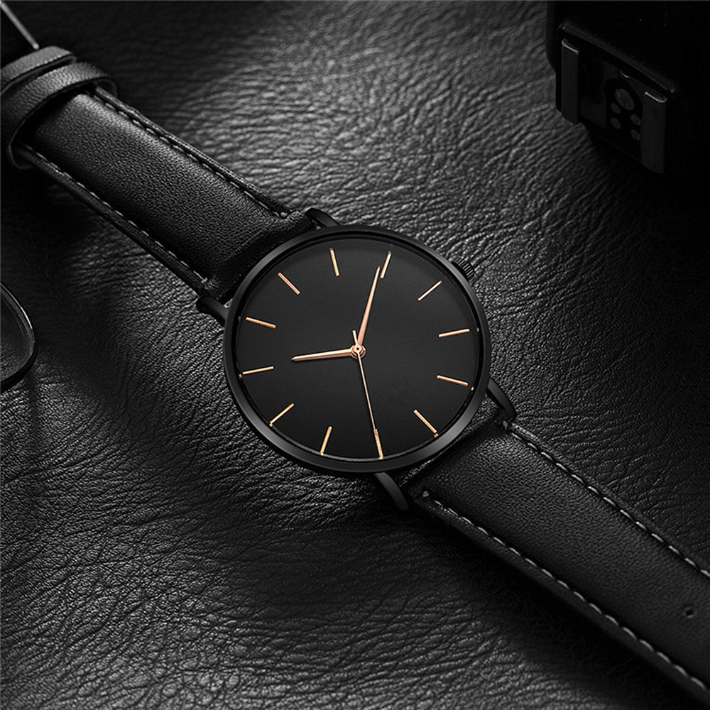 Luxury Watch Mockup - Reloj de cuarzo analógico de estilo
