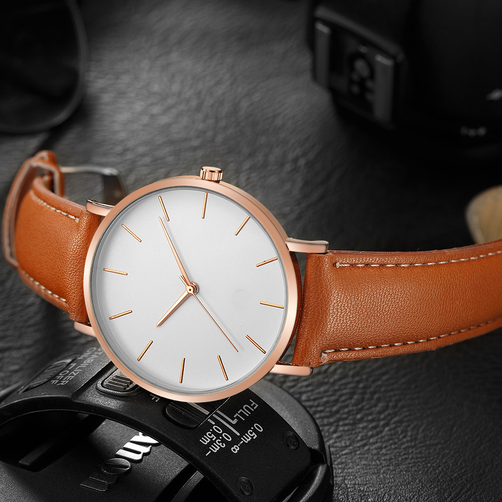 Reloj de cuarzo analógico de e - Luxury Watch Mockup reseña y precio